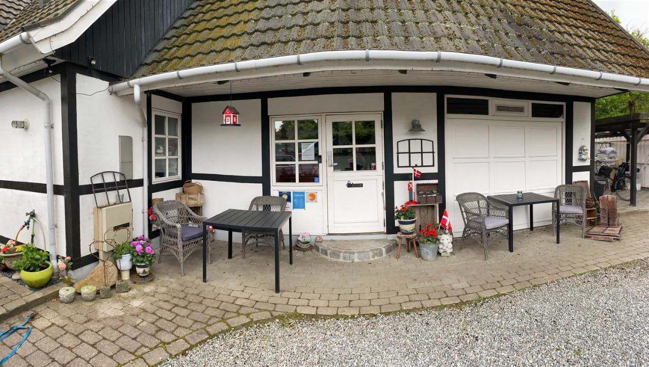 Piccobello Bed & Breakfast Valloby Koge Buitenkant foto